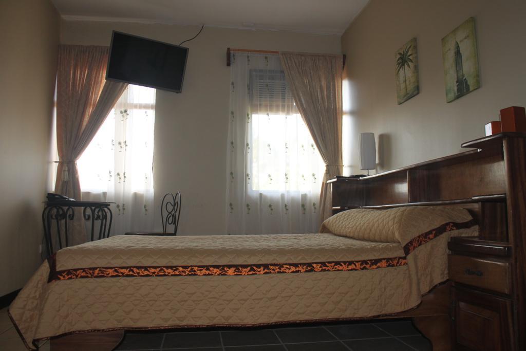 Hotel Santa Maria Inn San Juan Abajo Luaran gambar